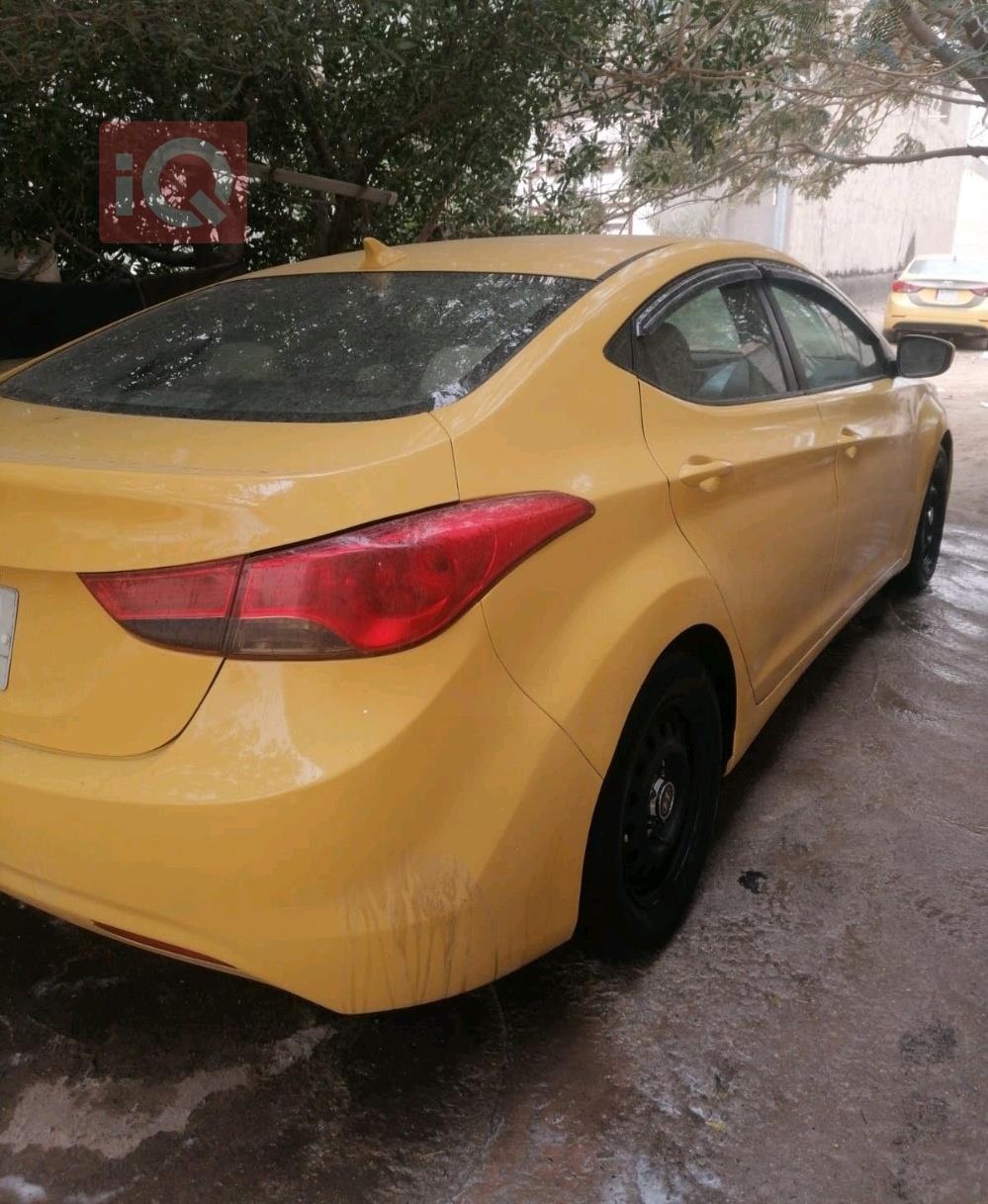 هیوندای ئەلەنترا